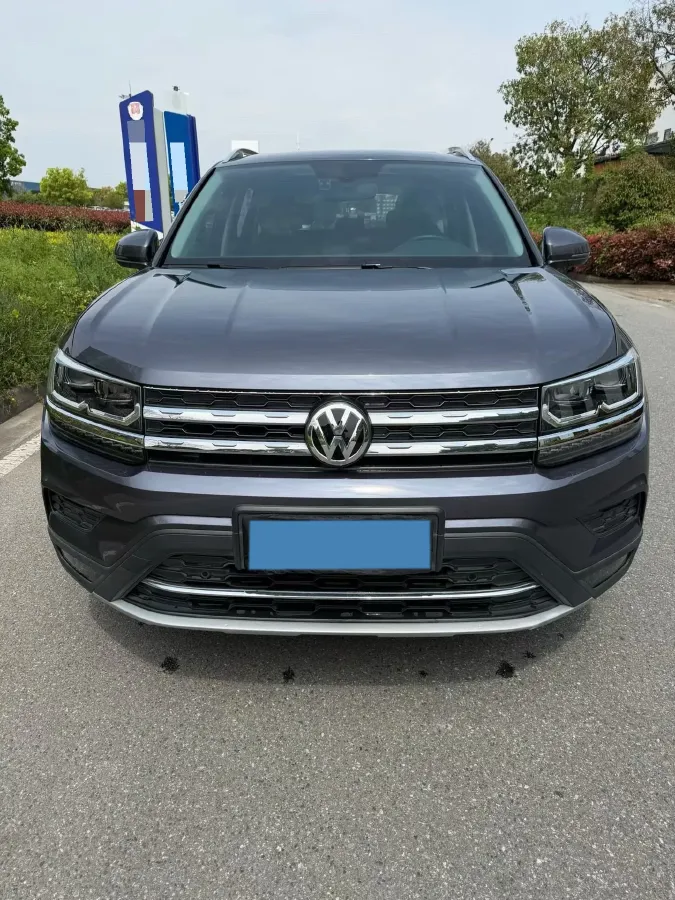 2019 Jeep Compass 1.3T 173HP L4 9AT,autocango,china used car exporter,china ev exporter,chinese used car exporter,chinese used ev exporter