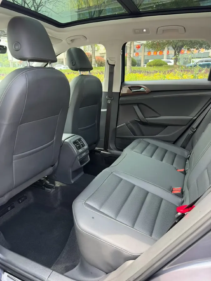 2019 Jeep Compass 1.3T 173HP L4 9AT,autocango,china used car exporter,china ev exporter,chinese used car exporter,chinese used ev exporter