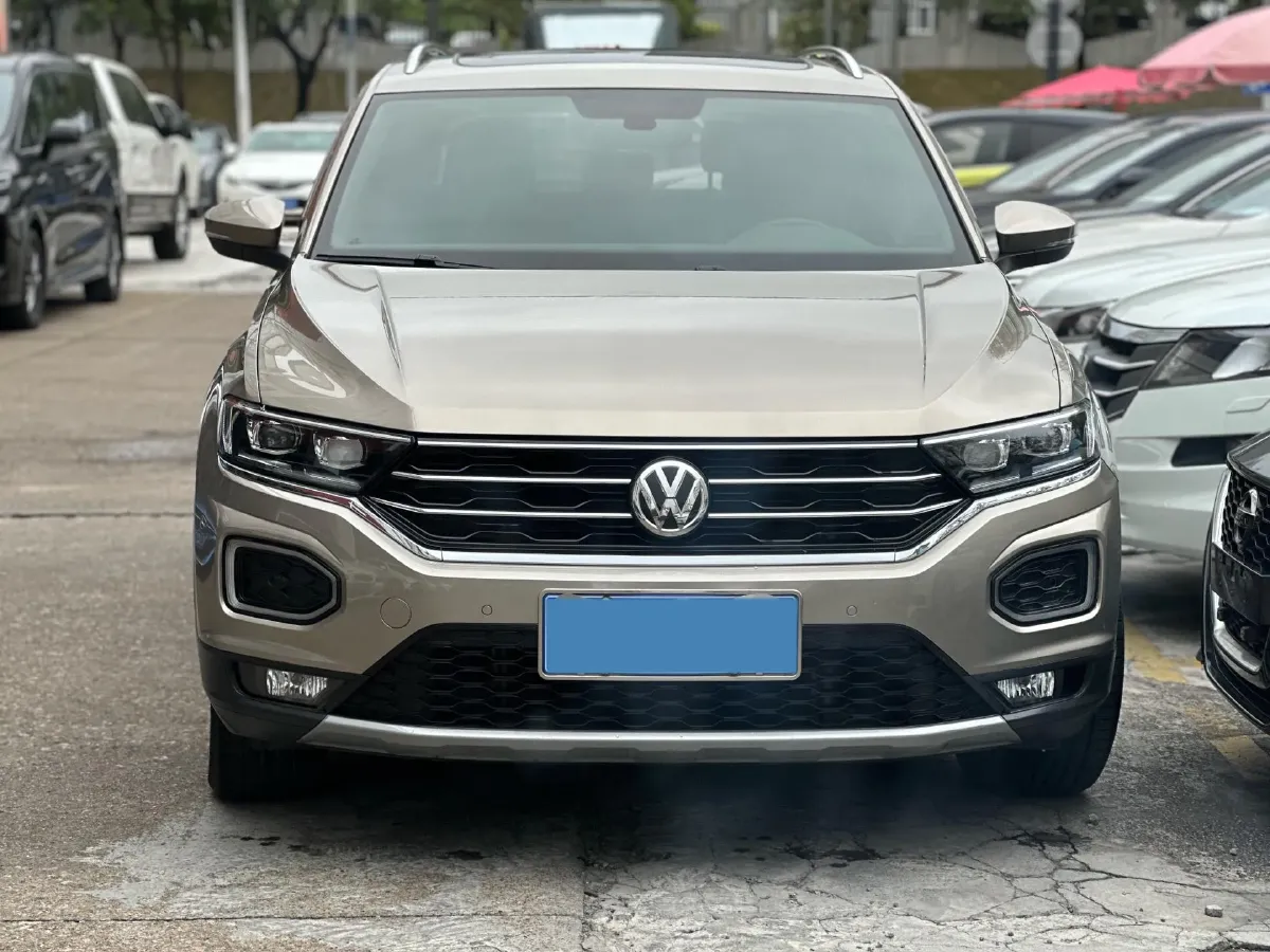 2018 Mitsubishi Eclipse Cross 1.5T 170HP L4 CVT,autocango,china used car exporter,china ev exporter,chinese used car exporter,chinese used ev exporter