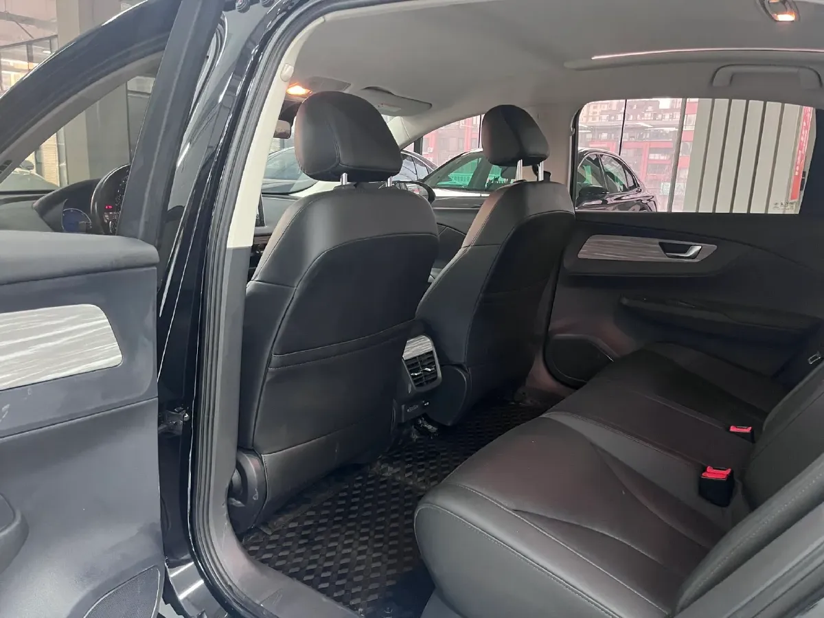 2023 HongQi E-QM5 BEV 82KWH,autocango,china used car exporter,china ev exporter,chinese used car exporter,chinese used ev exporter