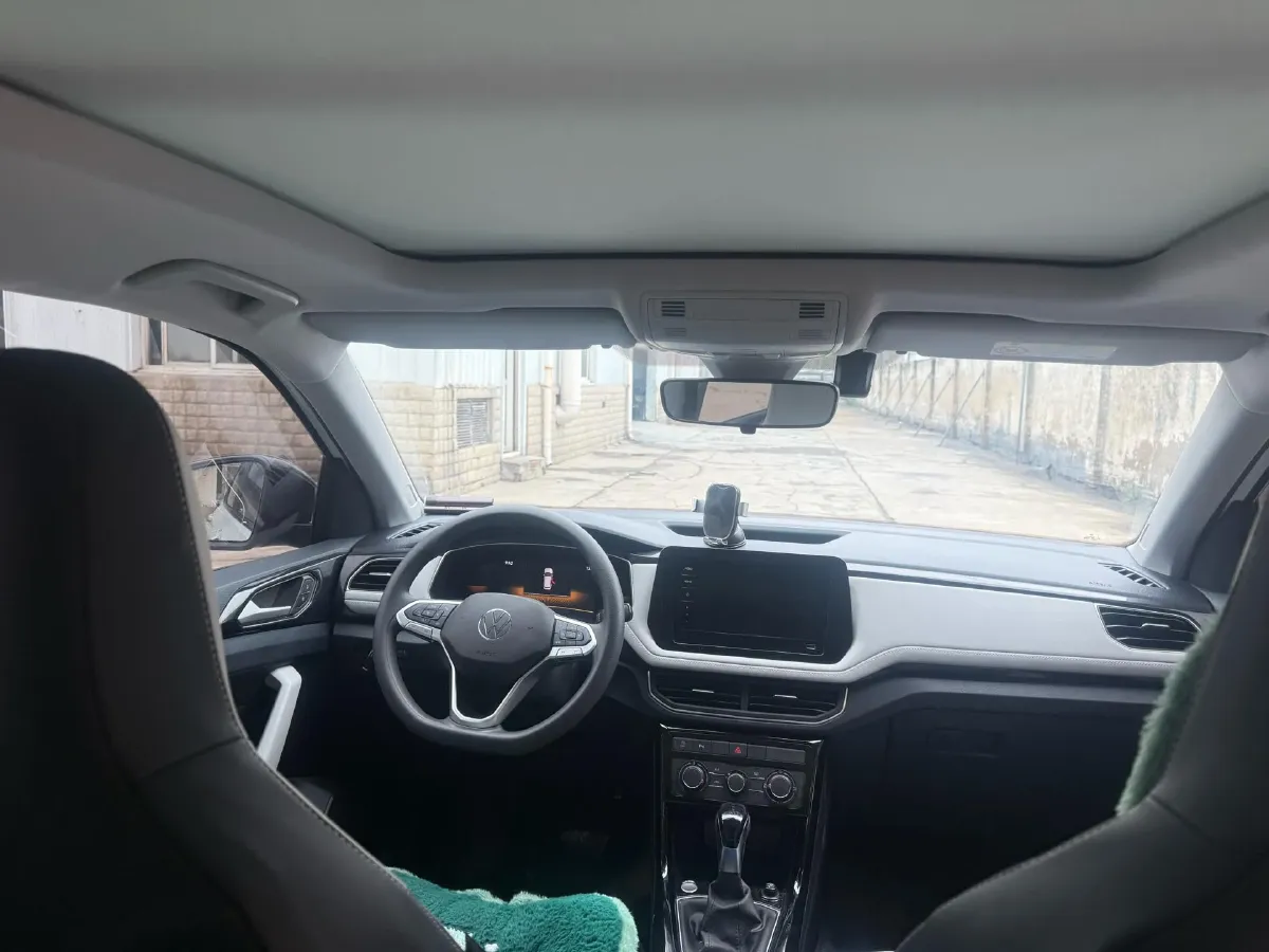 2025 Volkswagen Tharu 1.5T 160HP L4 7DCT,autocango,china used car exporter,china ev exporter,chinese used car exporter,chinese used ev exporter