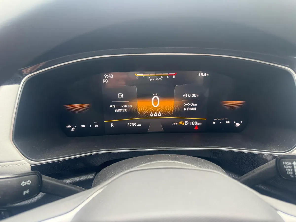 2025 Volkswagen Tharu 1.5T 160HP L4 7DCT,autocango,china used car exporter,china ev exporter,chinese used car exporter,chinese used ev exporter