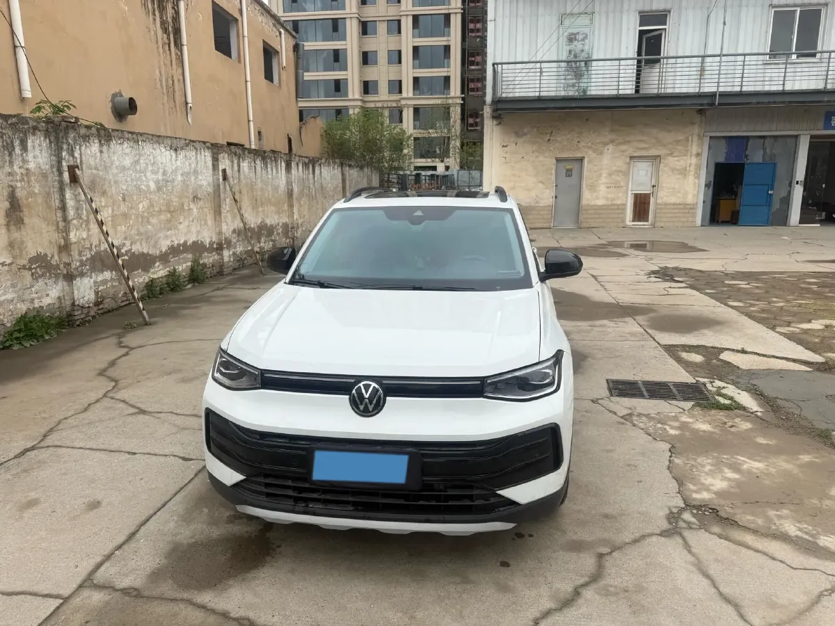 2025 Volkswagen Tharu 1.5T 160HP L4 7DCT,autocango,china used car exporter,china ev exporter,chinese used car exporter,chinese used ev exporter