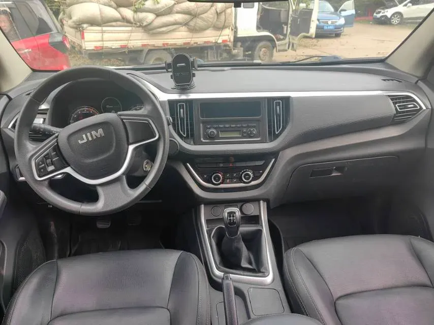 2022 Isuzu RE-MAX Jim 2.8T 120HP L4 5MT,autocango,china used car exporter,china ev exporter,chinese used car exporter,chinese used ev exporter
