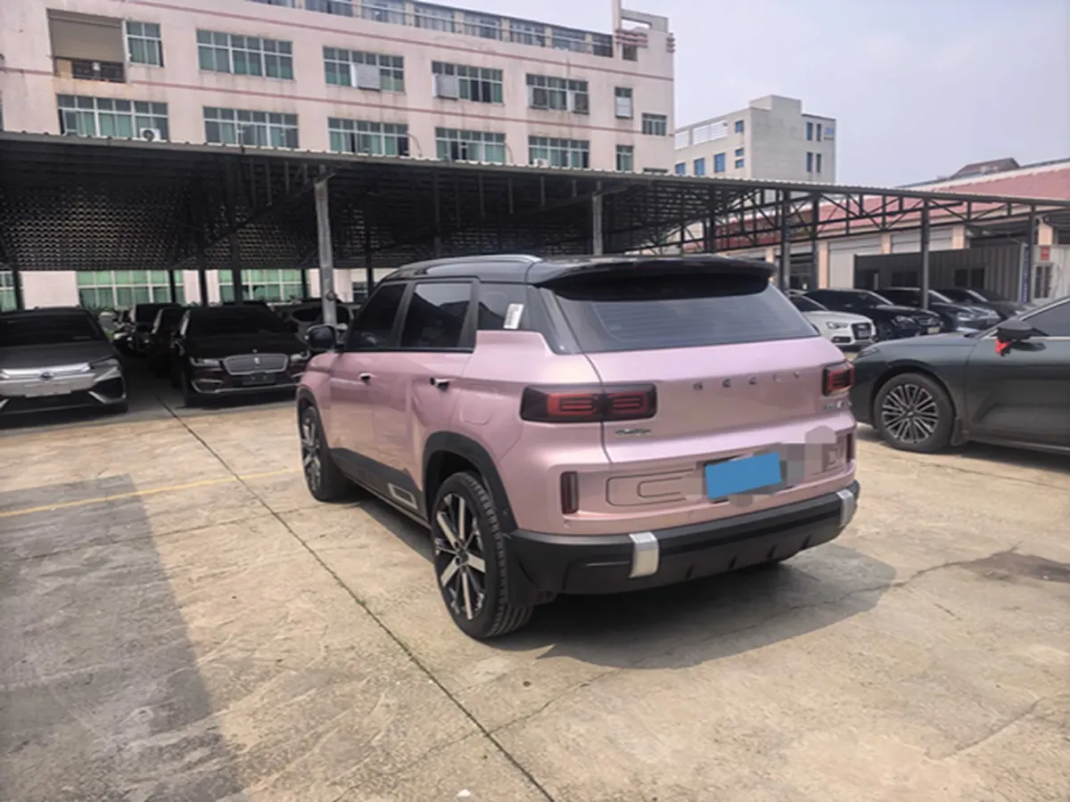 2023 Geely ICON 1.5T 181HP L4 7DCT,autocango,china used car exporter,china ev exporter,chinese used car exporter,chinese used ev exporter