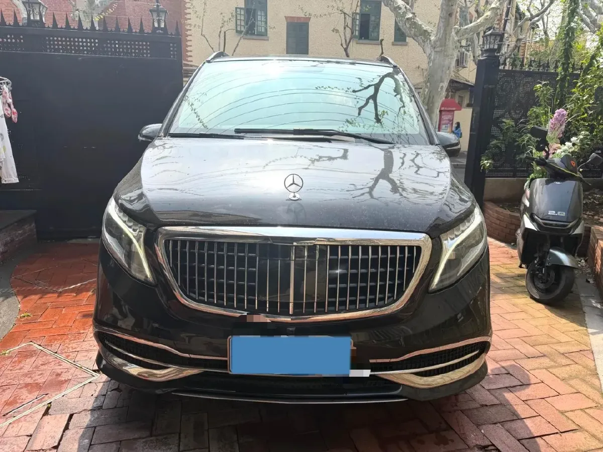 2020 Mercedes-Benz V Class 2.0T 211HP L4 9AT,autocango,china used car exporter,china ev exporter,chinese used car exporter,chinese used ev exporter