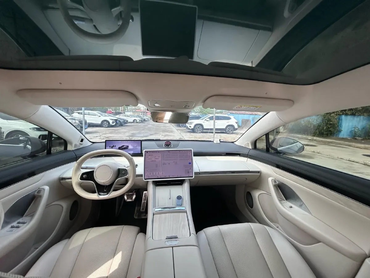 2025 Luxeed S7 BEV 100KWH,autocango,china used car exporter,china ev exporter,chinese used car exporter,chinese used ev exporter