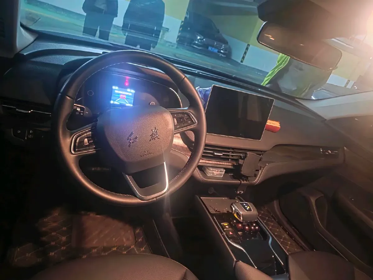 2024 HongQi E-QM5 BEV 60KWH,autocango,china used car exporter,china ev exporter,chinese used car exporter,chinese used ev exporter