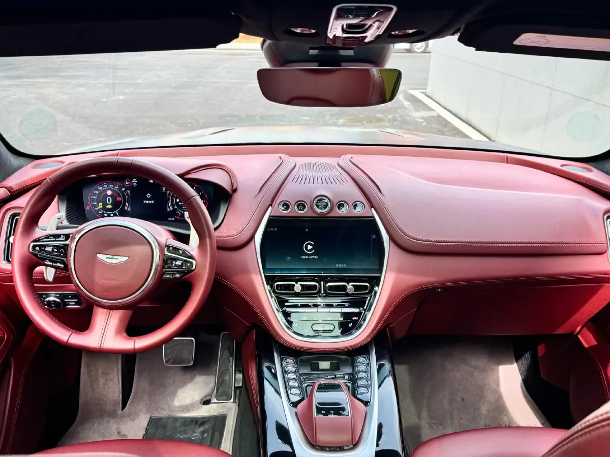 2022 Aston Martin DBX 4.0T 550HP V8 9AT,autocango,china used car exporter,china ev exporter,chinese used car exporter,chinese used ev exporter