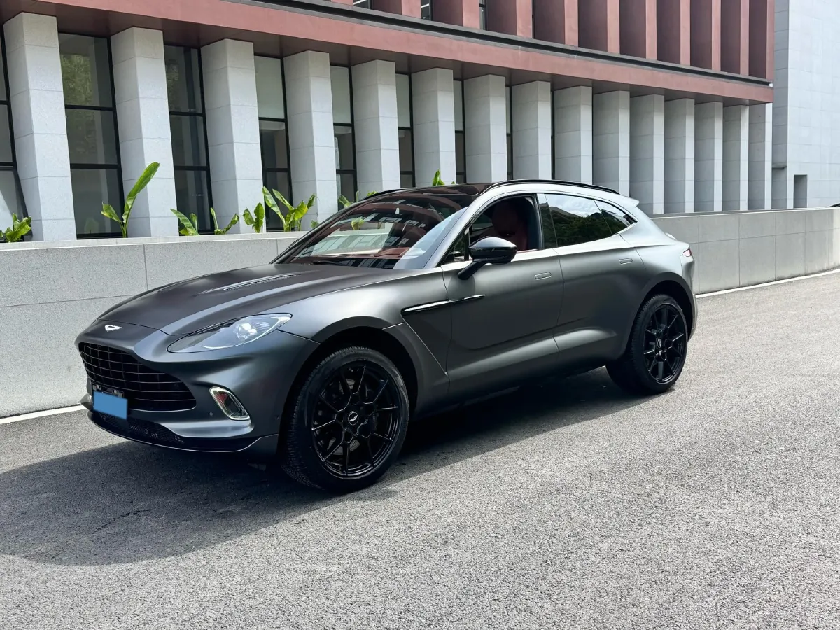 2022 Aston Martin DBX 4.0T 550HP V8 9AT,autocango,china used car exporter,china ev exporter,chinese used car exporter,chinese used ev exporter