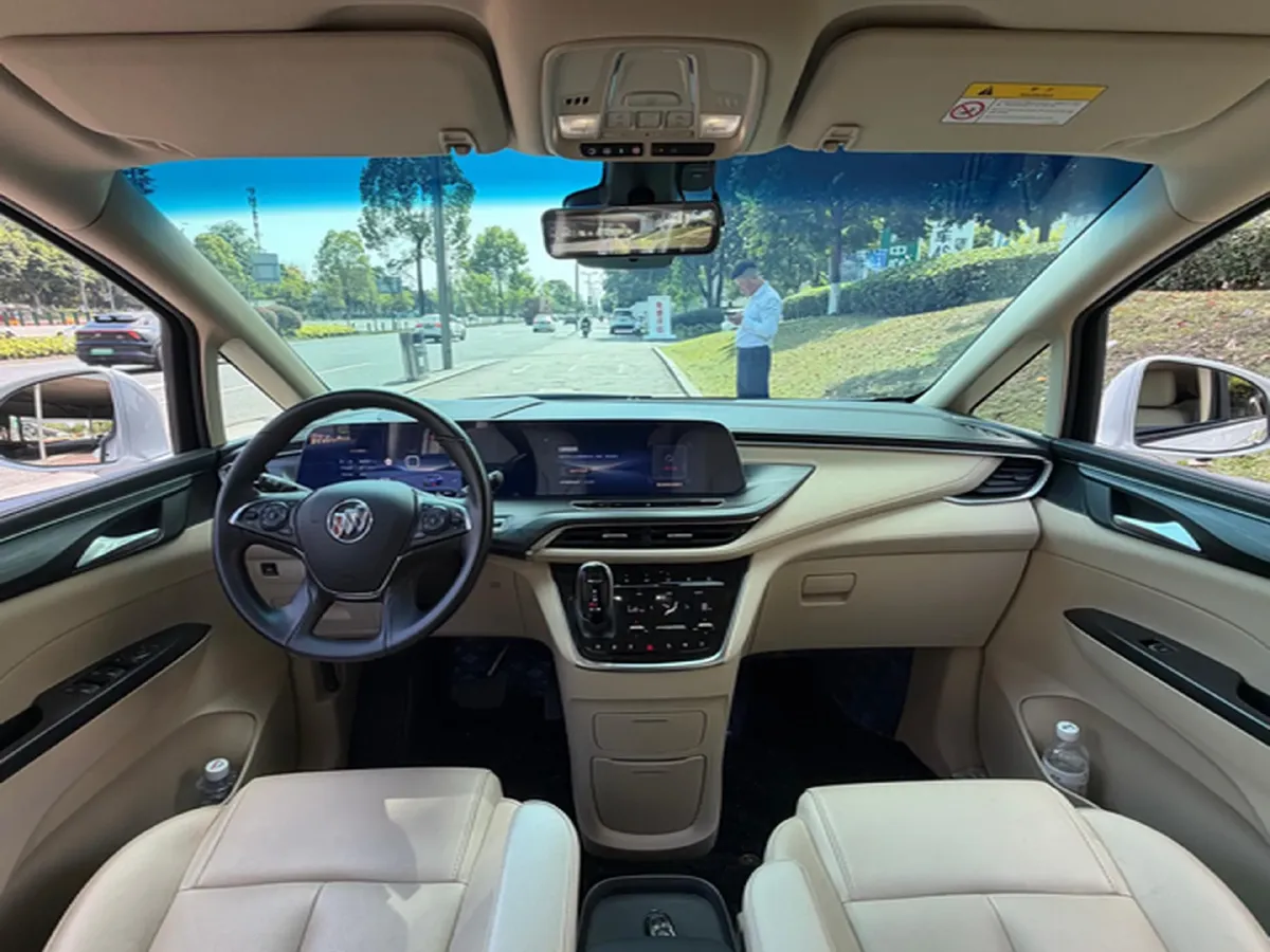 2023 Buick GL8 2.0T 237HP L4 9AT,autocango,china used car exporter,china ev exporter,chinese used car exporter,chinese used ev exporter