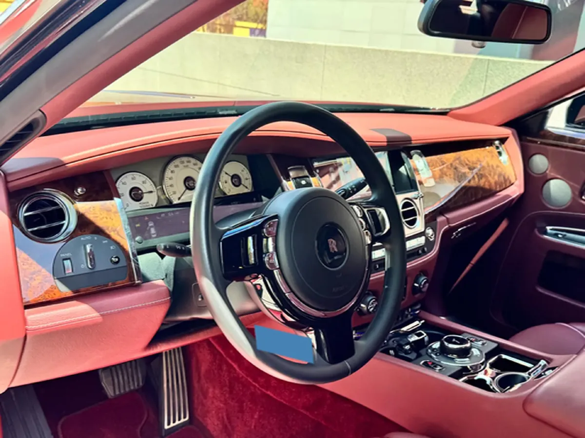 2018 Rolls-Royce Ghost 6.6T 571HP V12 8AT,autocango,china used car exporter,china ev exporter,chinese used car exporter,chinese used ev exporter