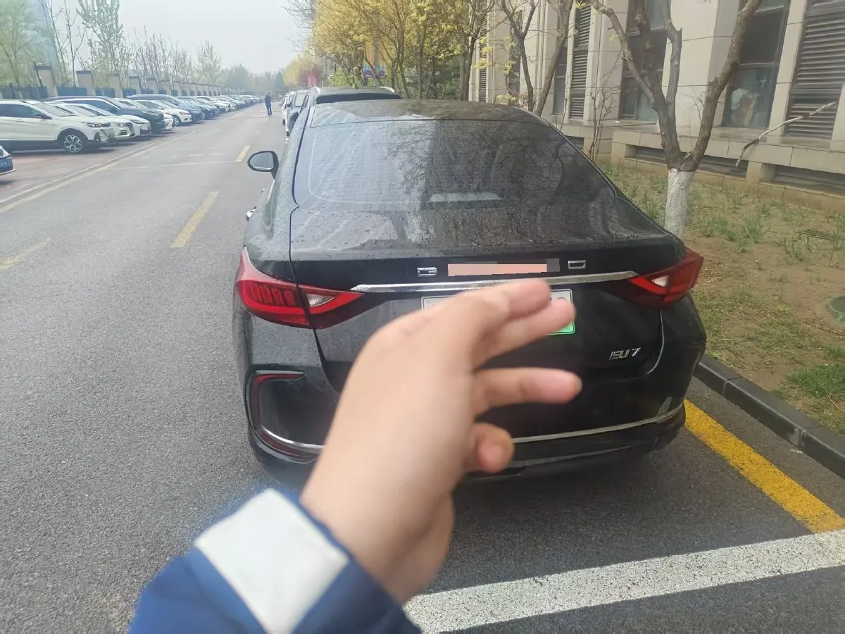 2022 BeiJing Auto EU7 BEV 60.7KWH,autocango,china used car exporter,china ev exporter,chinese used car exporter,chinese used ev exporter