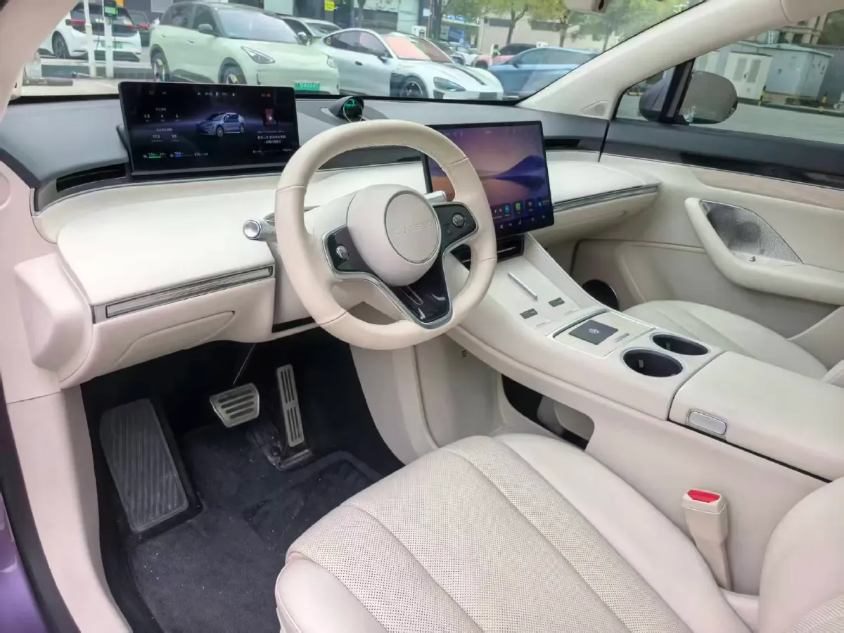 2025 Luxeed R7 REEV 156HP REEV 37KWH,autocango,china used car exporter,china ev exporter,chinese used car exporter,chinese used ev exporter