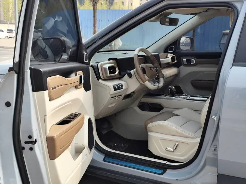 2020 Geely ICON 1.5T 177HP L3 7DCT,autocango,china used car exporter,china ev exporter,chinese used car exporter,chinese used ev exporter