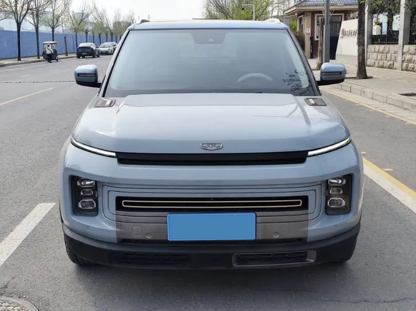 2020 Geely ICON 1.5T 177HP L3 7DCT,autocango,china used car exporter,china ev exporter,chinese used car exporter,chinese used ev exporter