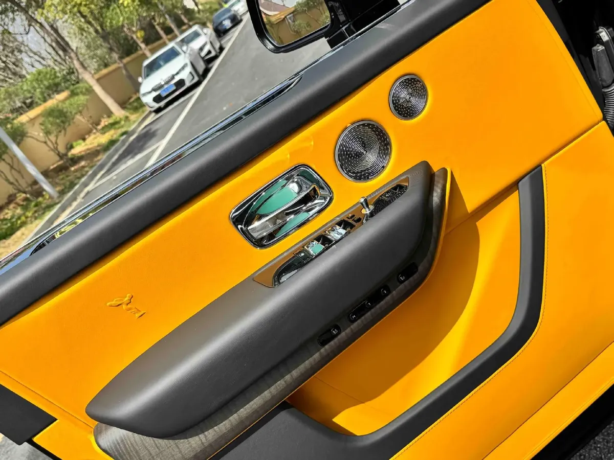 2024 Rolls-Royce Cullinan 6.7T 571HP V12 8AT,autocango,china used car exporter,china ev exporter,chinese used car exporter,chinese used ev exporter