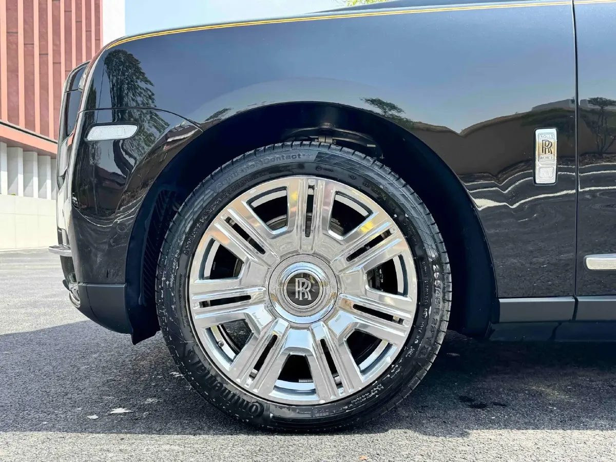 2024 Rolls-Royce Cullinan 6.7T 571HP V12 8AT,autocango,china used car exporter,china ev exporter,chinese used car exporter,chinese used ev exporter