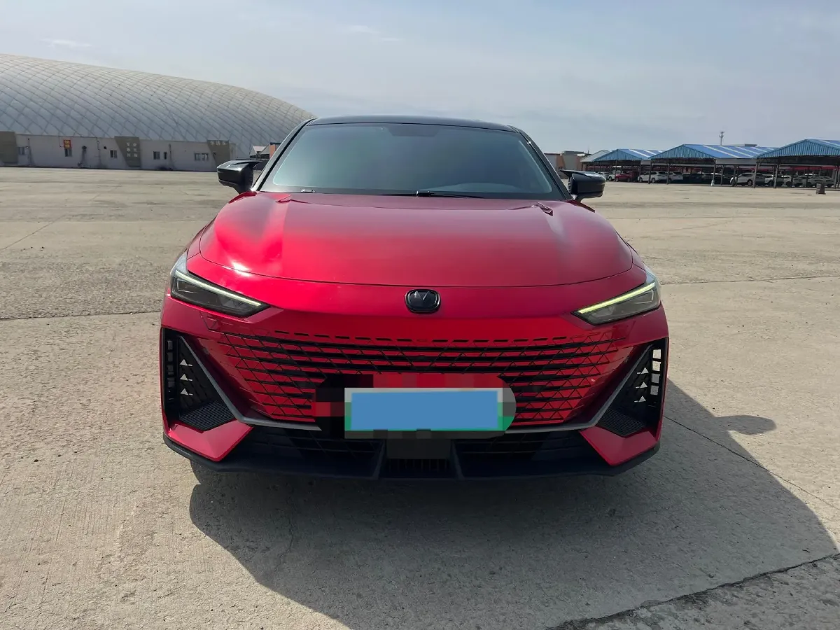 2023 ChangAn UNI-V iDD 1.5T 170HP L4 6TCT PHEV 18.4KWH,autocango,china used car exporter,china ev exporter,chinese used car exporter,chinese used ev exporter