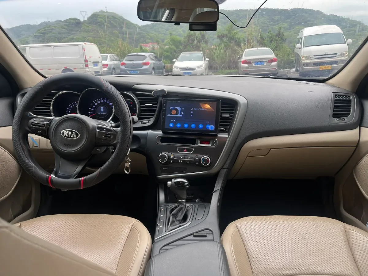 2015 Kia K5 2.0L 162HP L4 6AT,autocango,china used car exporter,china ev exporter,chinese used car exporter,chinese used ev exporter