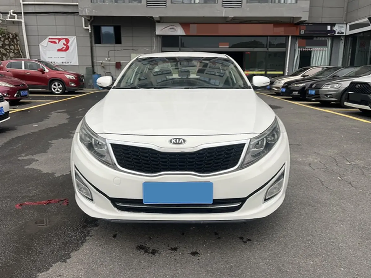 2015 Kia K5 2.0L 162HP L4 6AT,autocango,china used car exporter,china ev exporter,chinese used car exporter,chinese used ev exporter