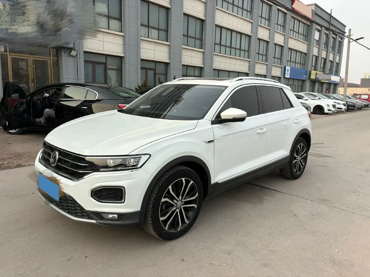 2019 Volkswagen T-Roc 1.4T 150HP L4 7DCT,autocango,china used car exporter,china ev exporter,chinese used car exporter,chinese used ev exporter