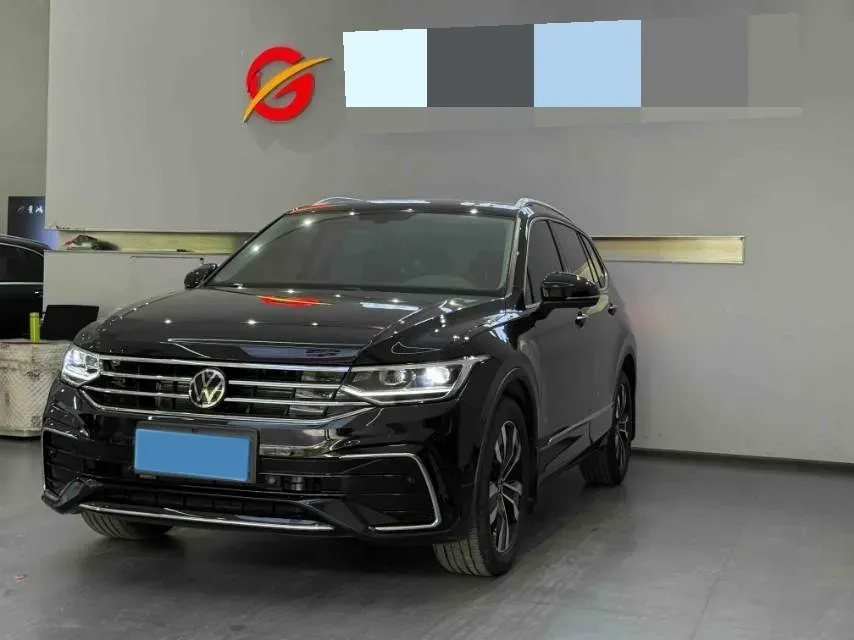 2025 Volkswagen Tiguan L 2.0T 186HP L4 7DCT,autocango,china used car exporter,china ev exporter,chinese used car exporter,chinese used ev exporter