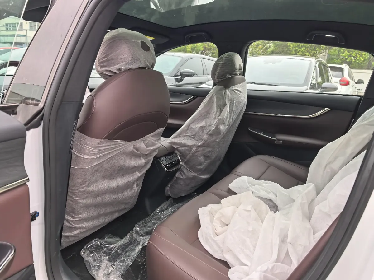 2025 ChangAn QiYuan A07 BEV 56.1KWH,autocango,china used car exporter,china ev exporter,chinese used car exporter,chinese used ev exporter