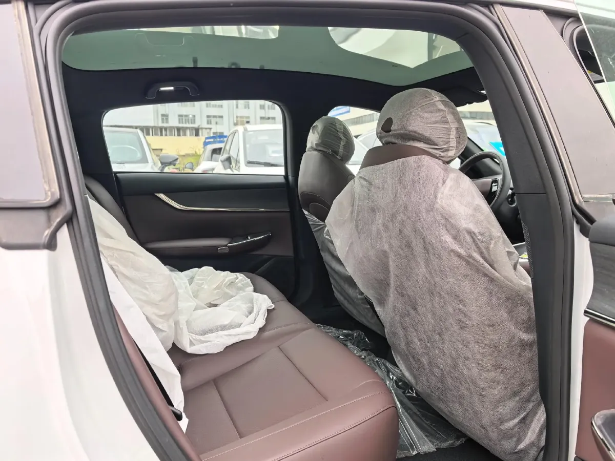 2025 ChangAn QiYuan A07 BEV 56.1KWH,autocango,china used car exporter,china ev exporter,chinese used car exporter,chinese used ev exporter