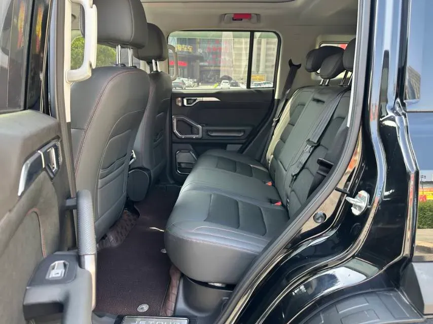 2024 Jetour ShanHai TravellerC-DM 1.5T 156HP L4 3DHT PHEV 26.7KWH,autocango,china used car exporter,china ev exporter,chinese used car exporter,chinese used ev exporter