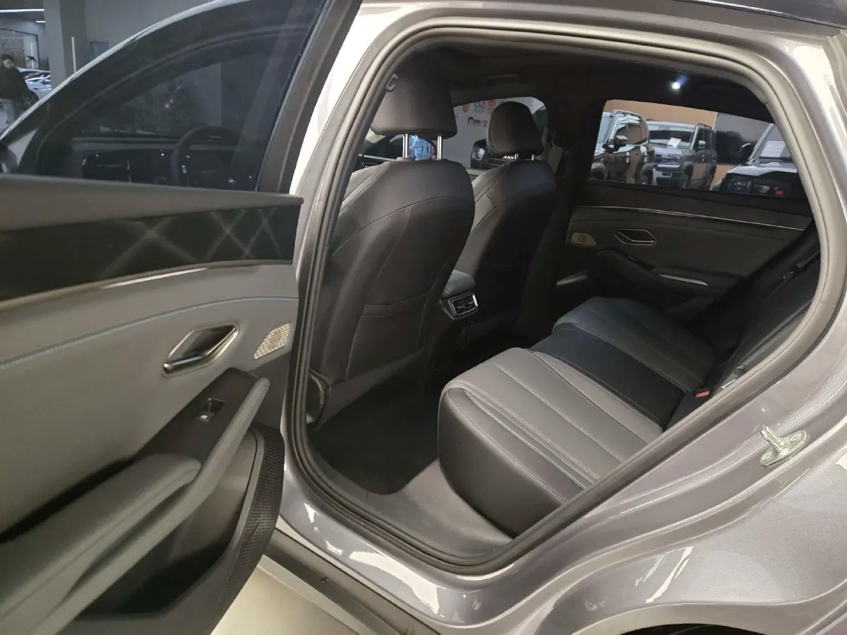 2024 BYD QinL 1.5L 101HP L4 E-CVT PHEV 15.87KWH,autocango,china used car exporter,china ev exporter,chinese used car exporter,chinese used ev exporter