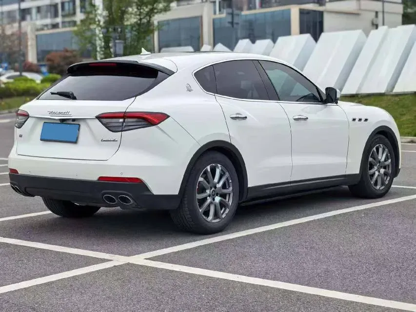 2021 Maserati Levante 3.0T 350HP V6 8AT,autocango,china used car exporter,china ev exporter,chinese used car exporter,chinese used ev exporter