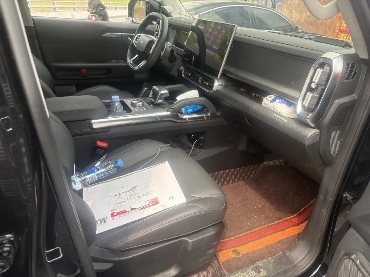 2023 Jetour Traveller 2.0T 254HP L4 7DCT,autocango,china used car exporter,china ev exporter,chinese used car exporter,chinese used ev exporter