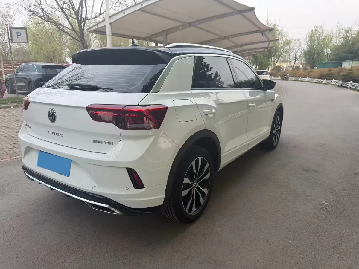 2021 Volkswagen T-Roc 1.4T 150HP L4 7DCT,autocango,china used car exporter,china ev exporter,chinese used car exporter,chinese used ev exporter
