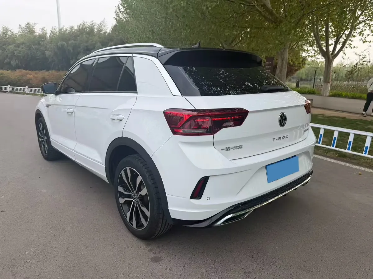 2021 Volkswagen T-Roc 1.4T 150HP L4 7DCT,autocango,china used car exporter,china ev exporter,chinese used car exporter,chinese used ev exporter