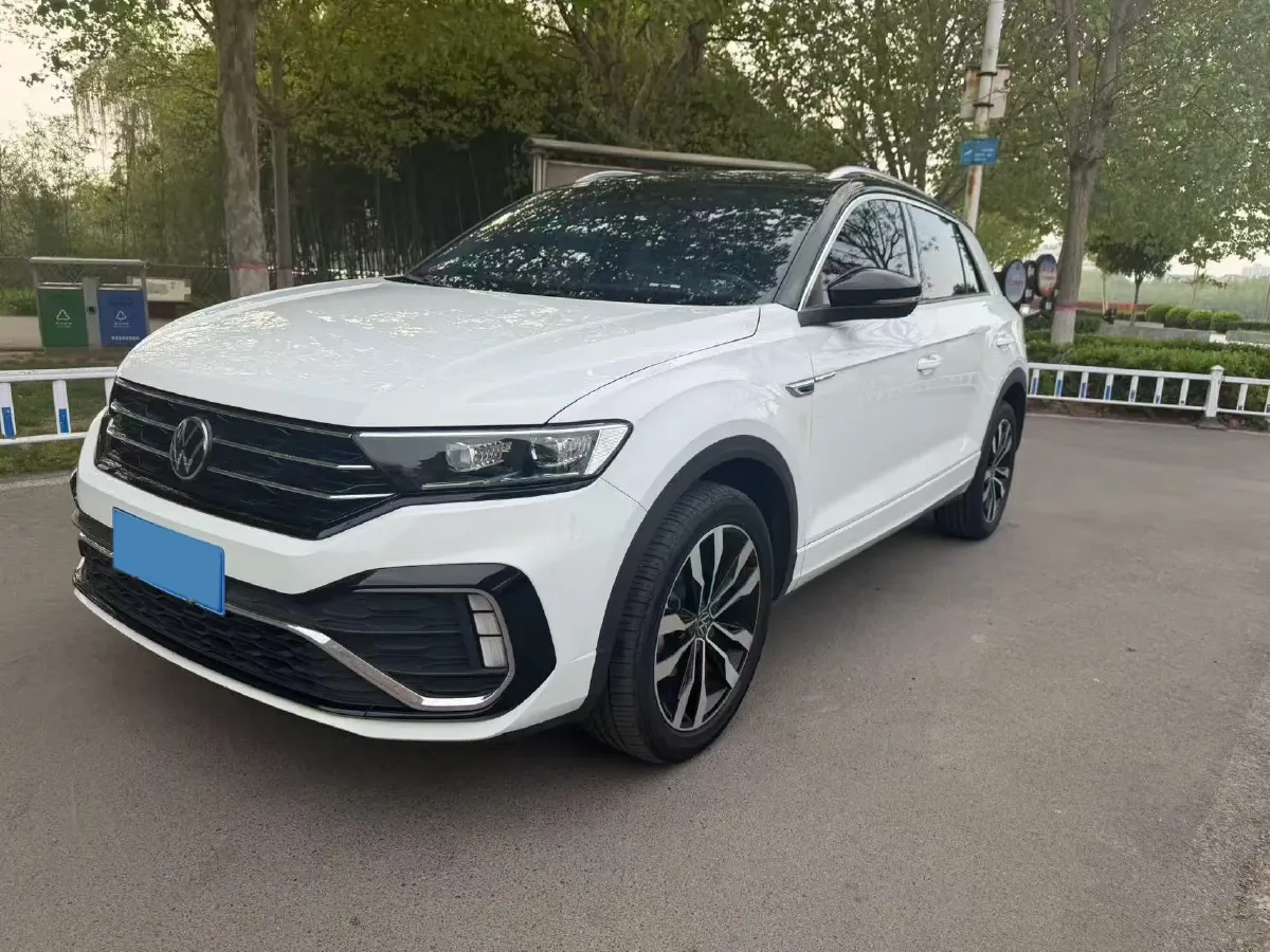 2021 Volkswagen T-Roc 1.4T 150HP L4 7DCT,autocango,china used car exporter,china ev exporter,chinese used car exporter,chinese used ev exporter