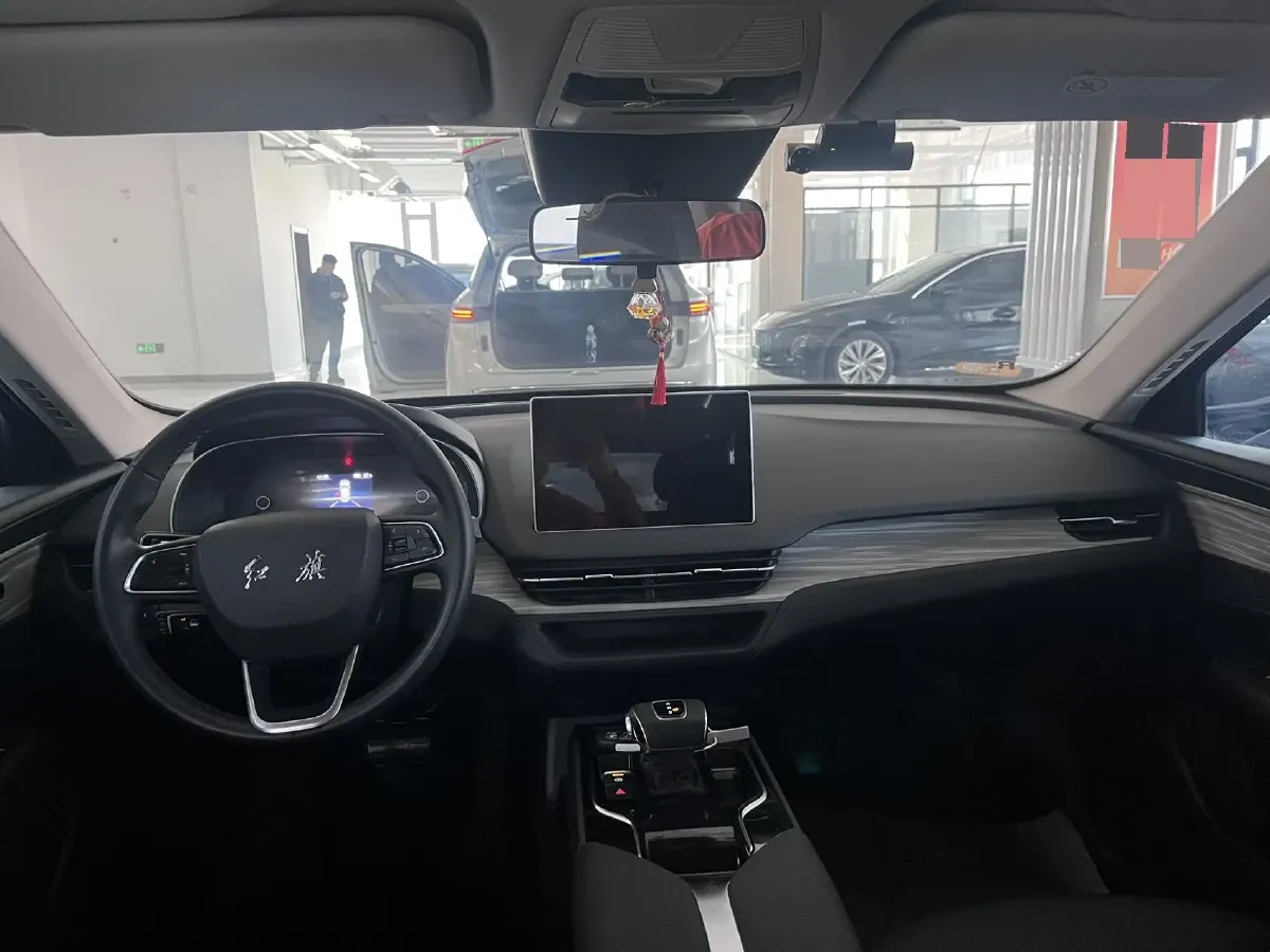 2024 HongQi E-QM5 BEV 72KWH,autocango,china used car exporter,china ev exporter,chinese used car exporter,chinese used ev exporter