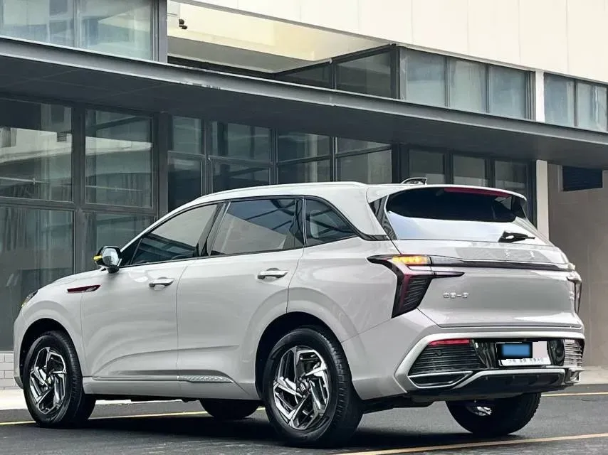 2024 HongQi HS3 1.5T 169HP L4 7DCT,autocango,china used car exporter,china ev exporter,chinese used car exporter,chinese used ev exporter