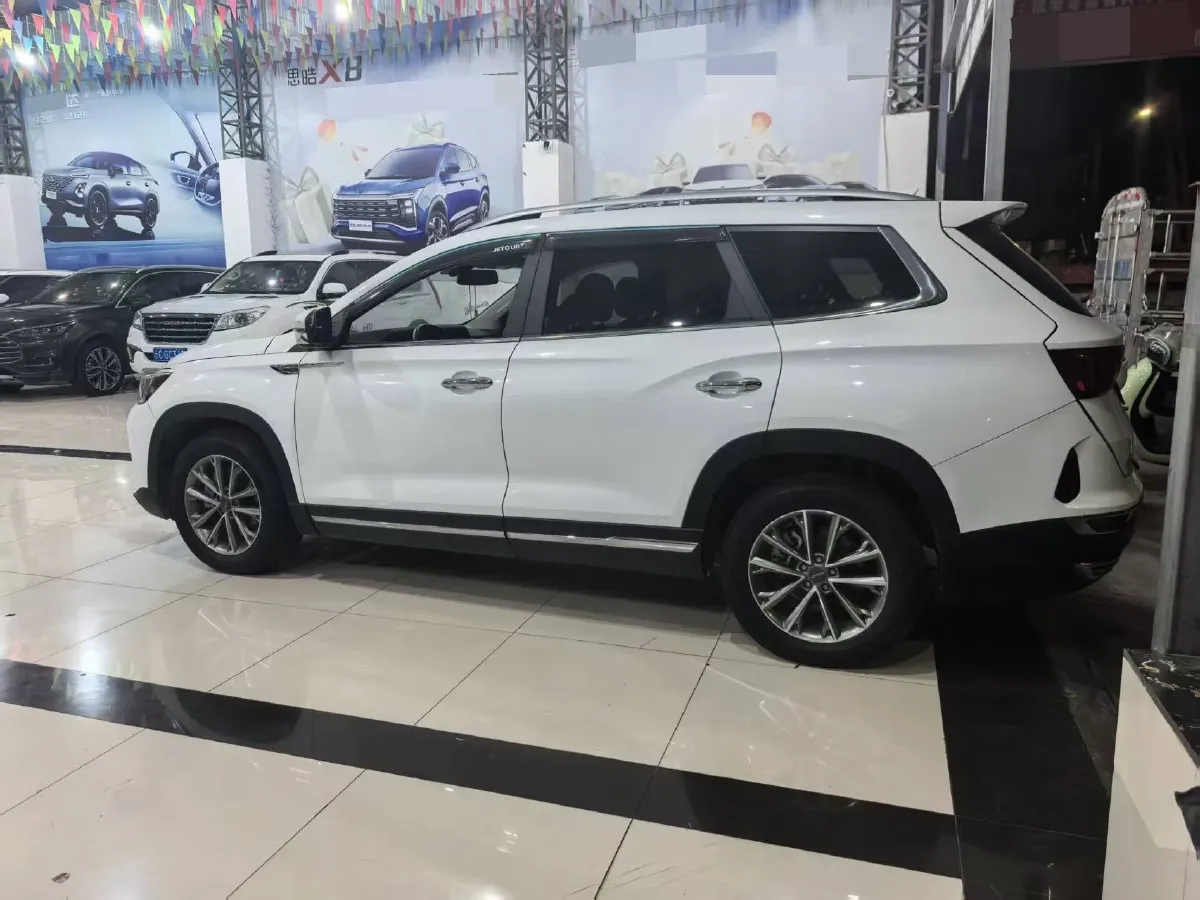 2021 Jetour X90 Plus 1.5T 156HP L4 6MT,autocango,china used car exporter,china ev exporter,chinese used car exporter,chinese used ev exporter