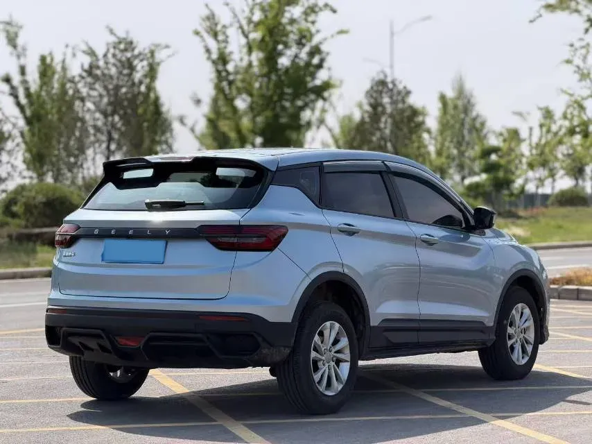 2025 Geely Coolray 1.5L 126HP L4 5MT,autocango,china used car exporter,china ev exporter,chinese used car exporter,chinese used ev exporter