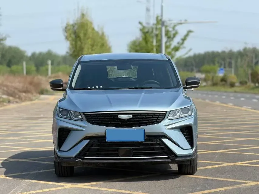 2025 Geely Coolray 1.5L 126HP L4 5MT,autocango,china used car exporter,china ev exporter,chinese used car exporter,chinese used ev exporter