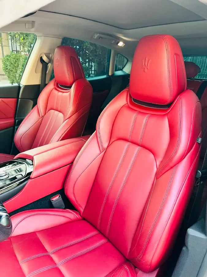 2022 Maserati Levante 3.0T 350HP V6 8AT,autocango,china used car exporter,china ev exporter,chinese used car exporter,chinese used ev exporter