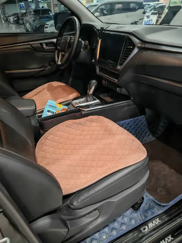 2021 Isuzu D-MAX 1.9T 163HP L4 6AT,autocango,china used car exporter,china ev exporter,chinese used car exporter,chinese used ev exporter