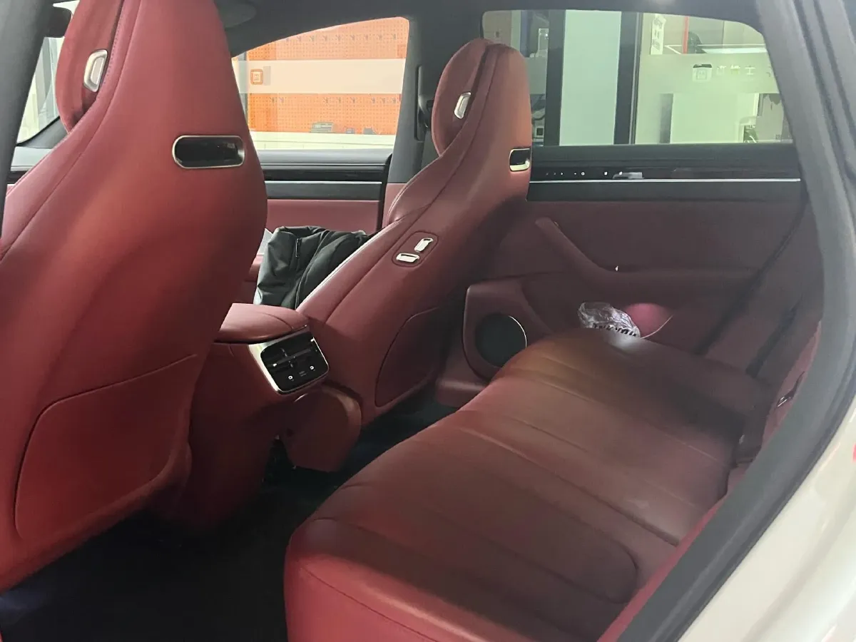 2025 Luxeed S7 BEV 82KWH,autocango,china used car exporter,china ev exporter,chinese used car exporter,chinese used ev exporter