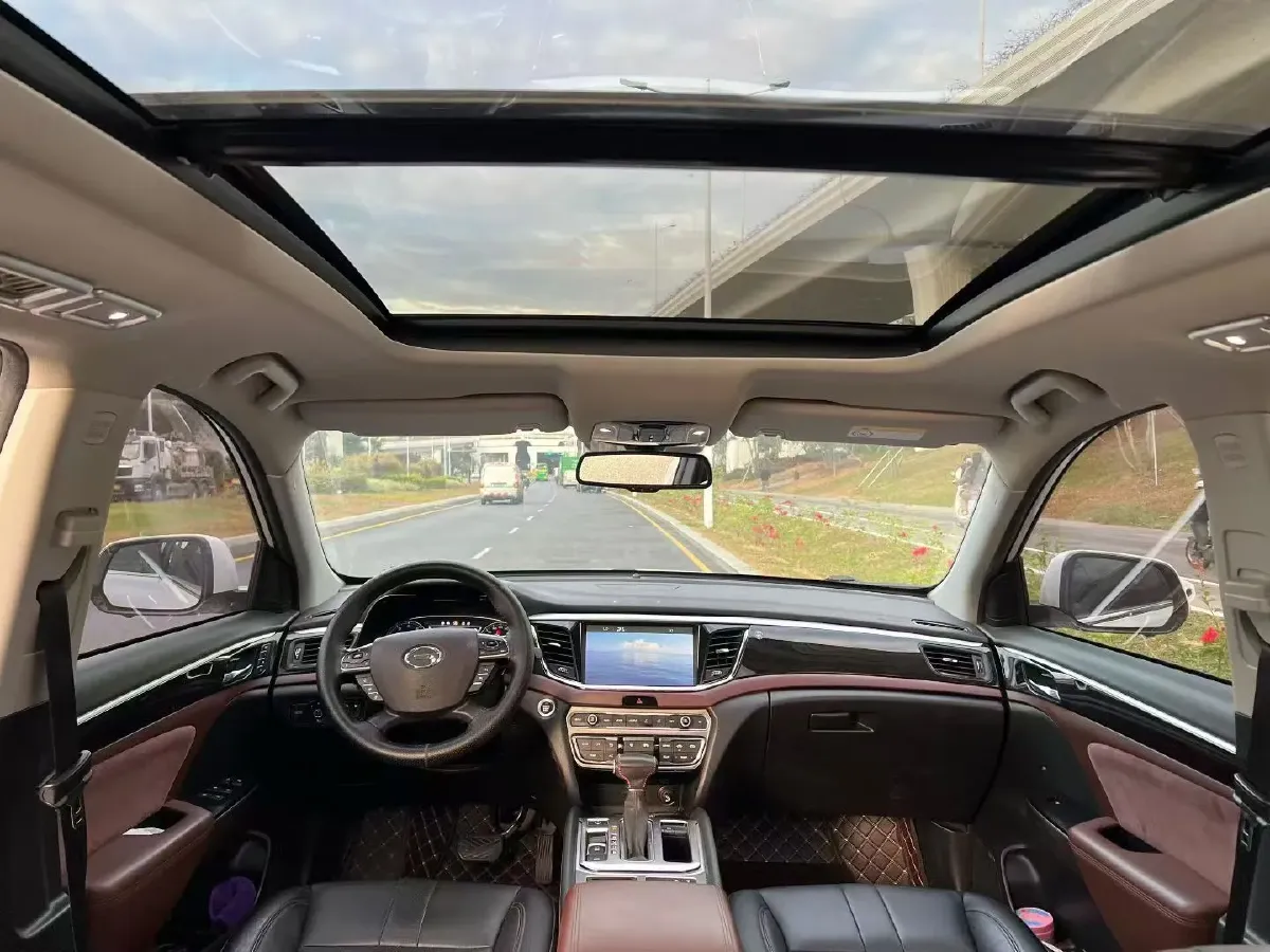 2017 GAC Trumpchi GS8 2.0T 201HP L4 6AT,autocango,china used car exporter,china ev exporter,chinese used car exporter,chinese used ev exporter