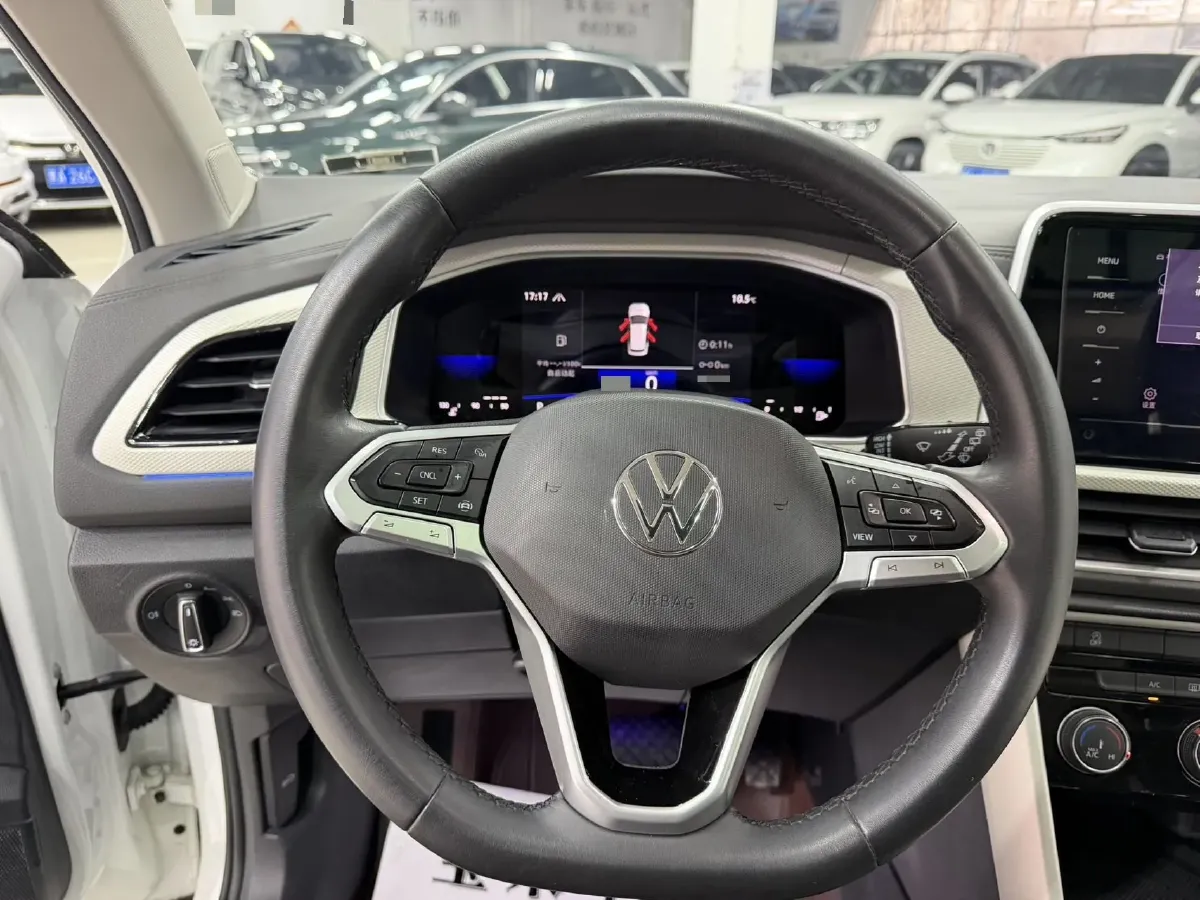 2023 Volkswagen T-Roc 1.4T 150HP L4 7DCT,autocango,china used car exporter,china ev exporter,chinese used car exporter,chinese used ev exporter