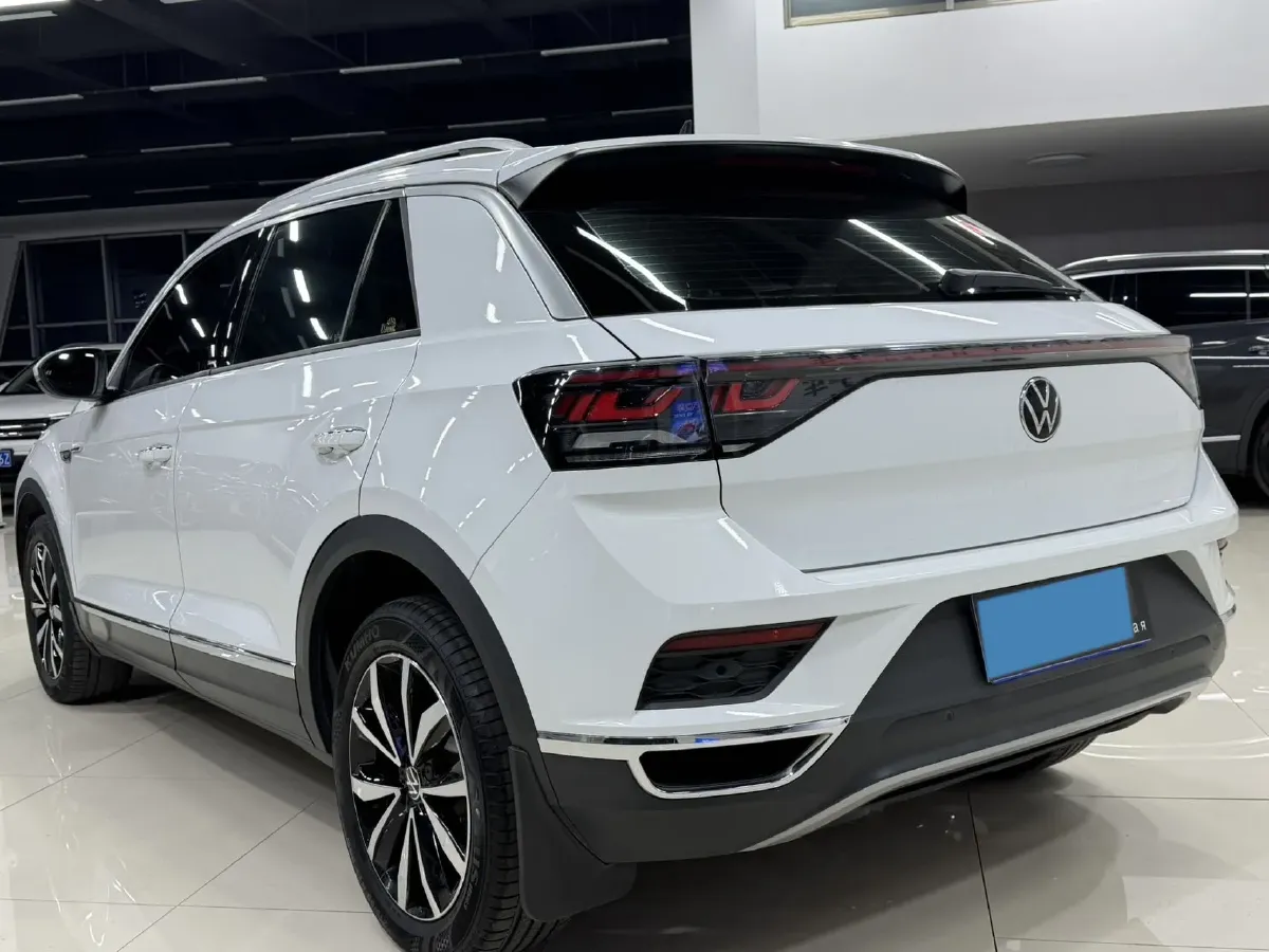 2023 Volkswagen T-Roc 1.4T 150HP L4 7DCT,autocango,china used car exporter,china ev exporter,chinese used car exporter,chinese used ev exporter