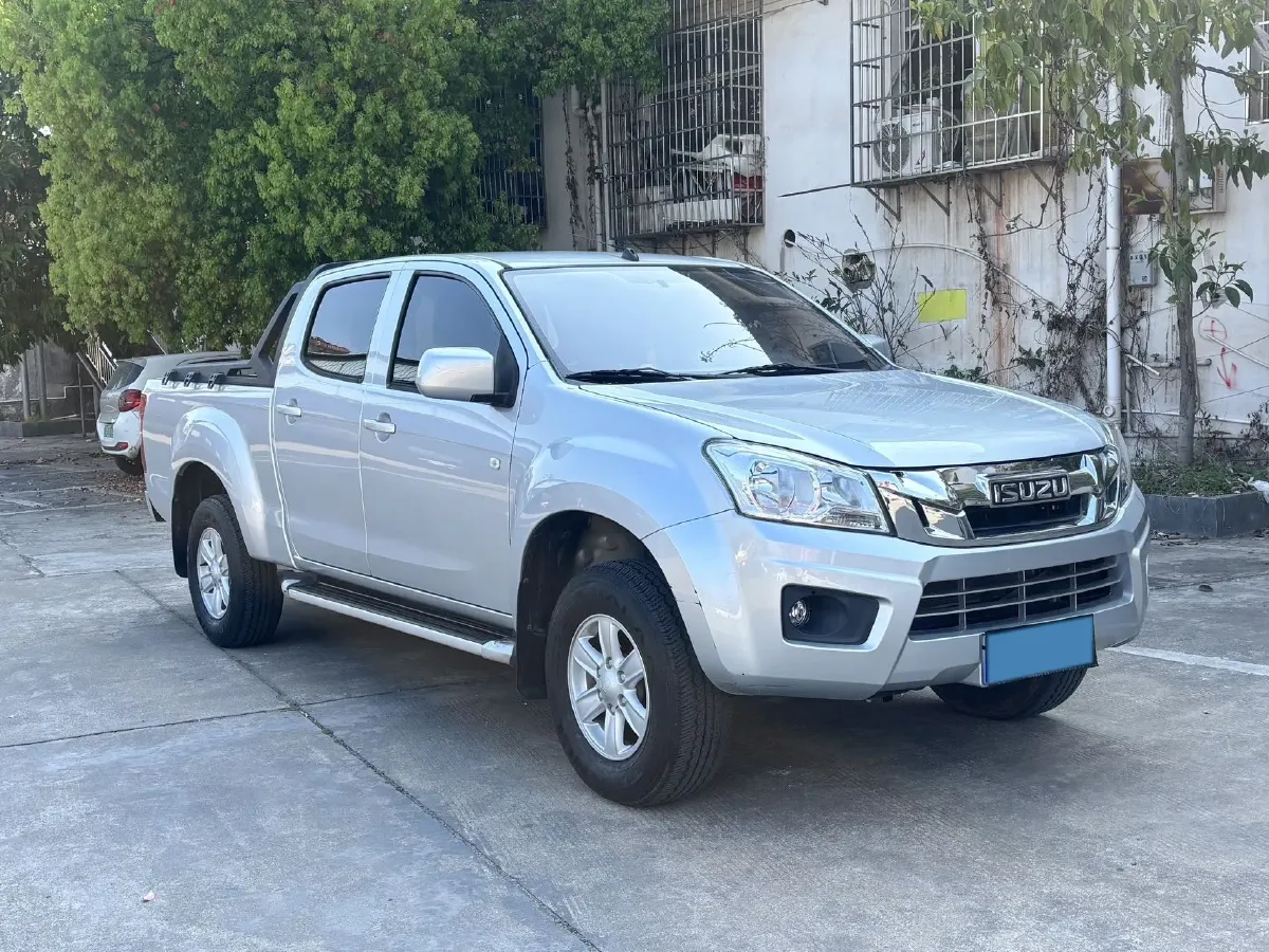 2020 Isuzu RE-MAX Jim 2.8T 120HP L4 5MT,autocango,china used car exporter,china ev exporter,chinese used car exporter,chinese used ev exporter