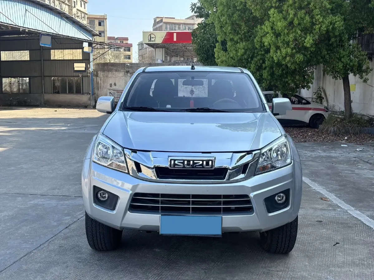 2020 Isuzu RE-MAX Jim 2.8T 120HP L4 5MT,autocango,china used car exporter,china ev exporter,chinese used car exporter,chinese used ev exporter