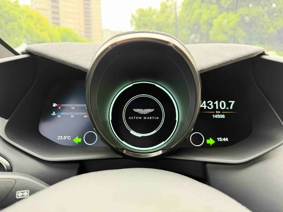 2023 Aston Martin V8 Vantage 4.0T 534HP V8 8AT,autocango,china used car exporter,china ev exporter,chinese used car exporter,chinese used ev exporter